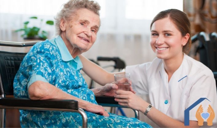 4 reasons to consider at home help for the elderly